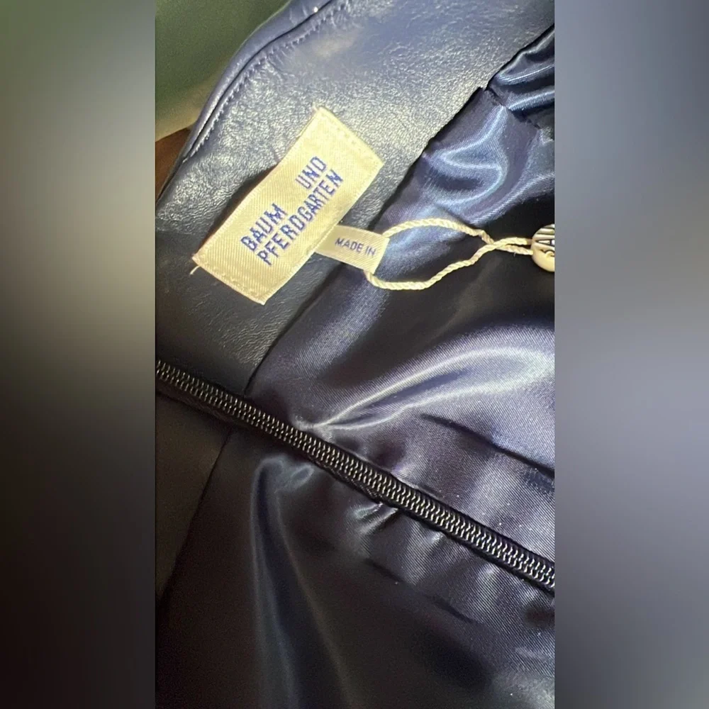 EUROPEAN FASHION: BAUM UND PFERDGARTEN Blue leather Mini Skirt - Picture 5 of 6